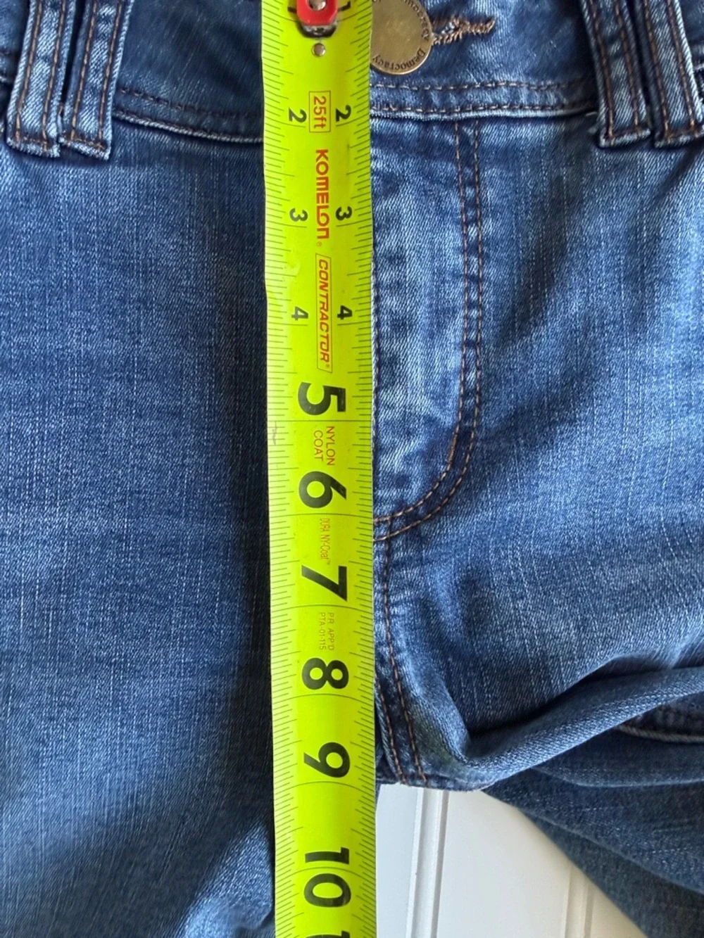 Democracy Jeans Womens 6 Blue Ab Technology Mid Rise Straight Leg Crop Fray Hem - Picture 6 of 10